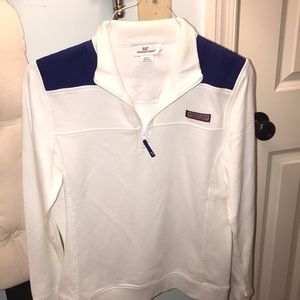 vineyard vines pull over